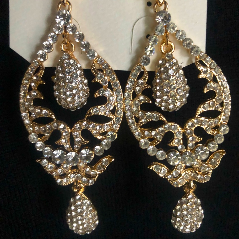 Costume jewelry 💎